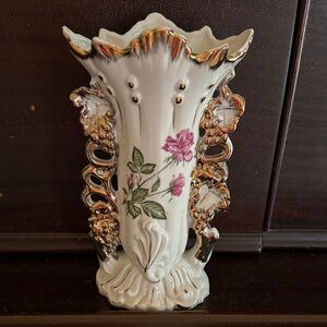 💥(Price decrease)Empress by Haruta; White and Gold Floral Vase
